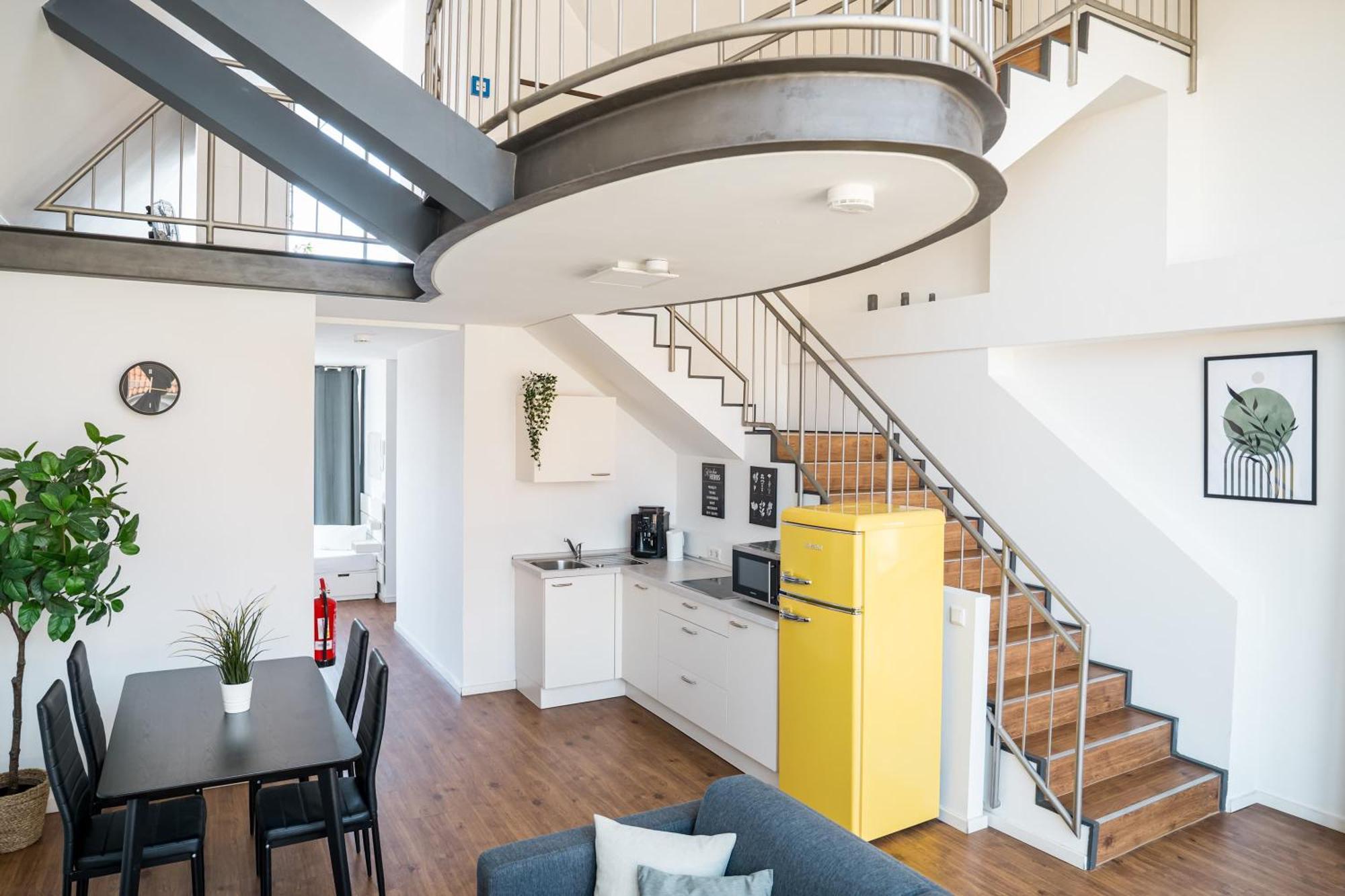 Fantastic Loft With Balcony Διαμέρισμα Βερολίνο Εξωτερικό φωτογραφία